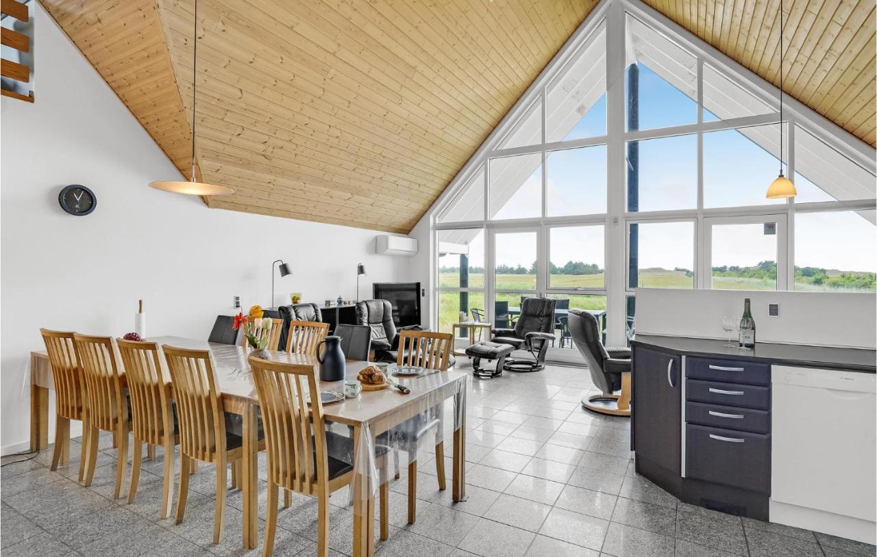 Amazing Home In Romo With Kitchen Toftum  Zewnętrze zdjęcie